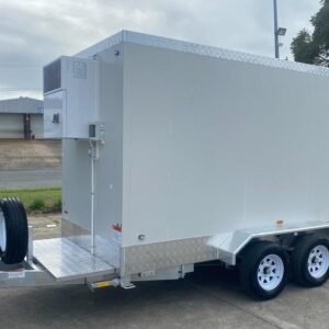 3.9 x 1.8m Mobile Cold Room / Mobile Freezer