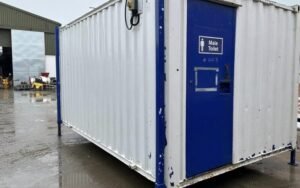 6m Toilet Blocks White